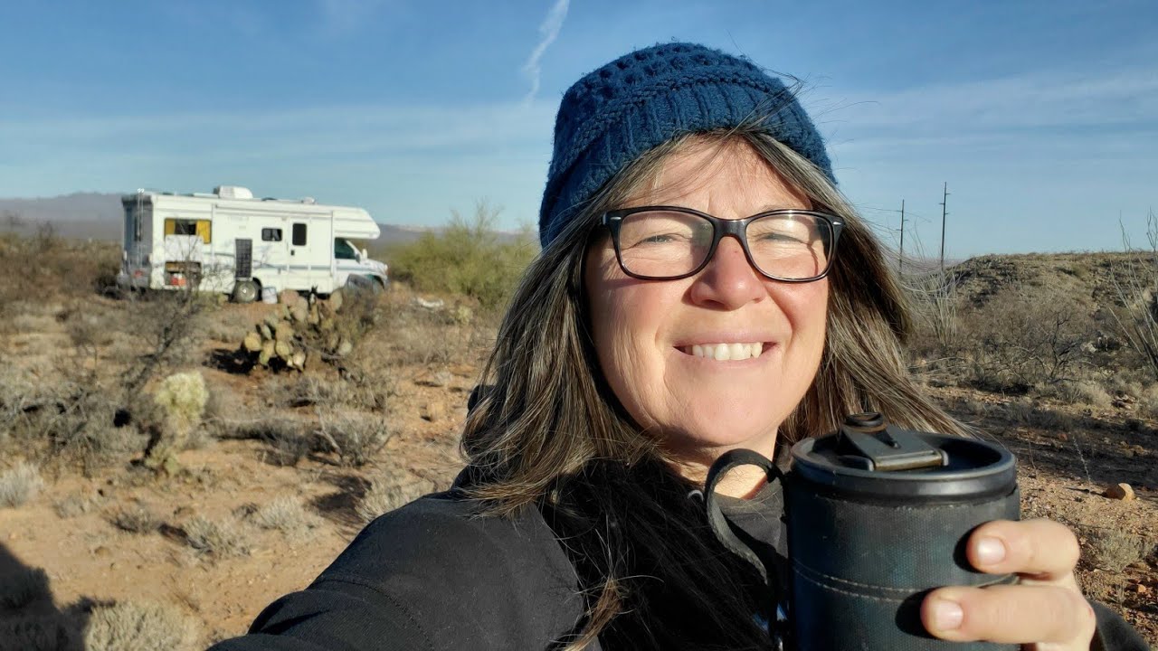 Carolyn's RV Life in the dessert